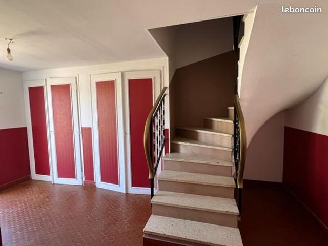 Maison vente à Cambrai, Solesmes