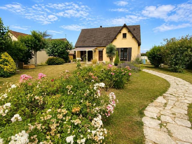 Maison vente à Chartres, Sours