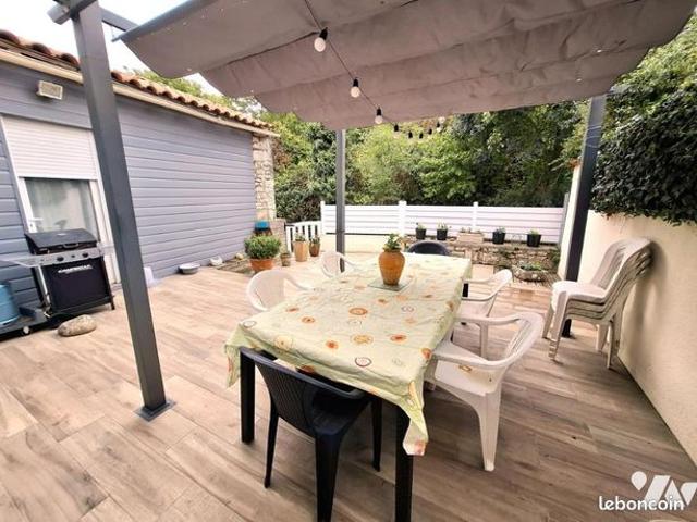 Maison vente à Saintes, Port-d'envaux