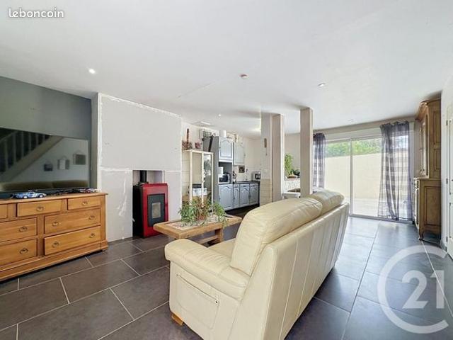 Maison vente à Compiègne, Pontoise-lès-noyon