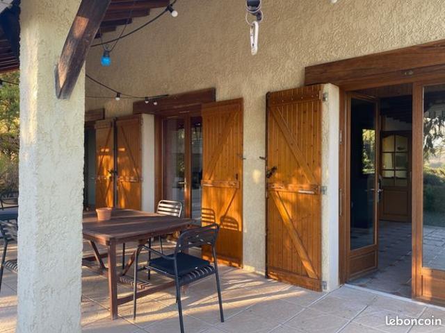 Maison vente à Manzac-sur-Vern, Dordogne