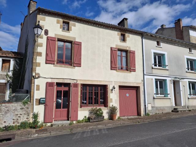 Maison vente à Montmorillon, Availles-limouzine