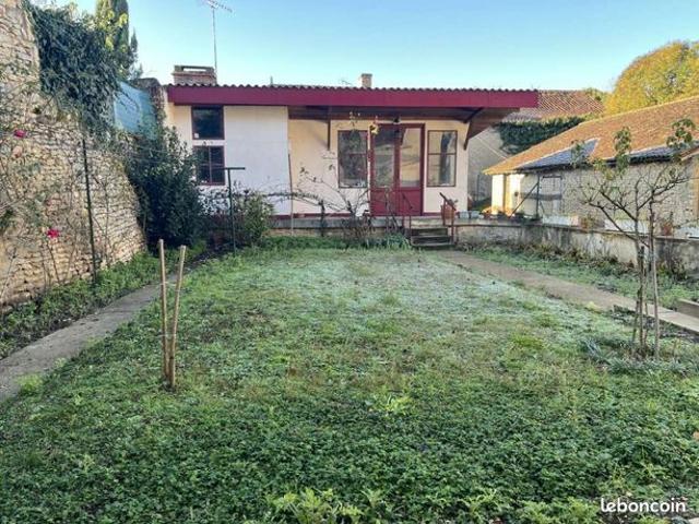 Maison vente à Usson-du-Poitou, Vienne