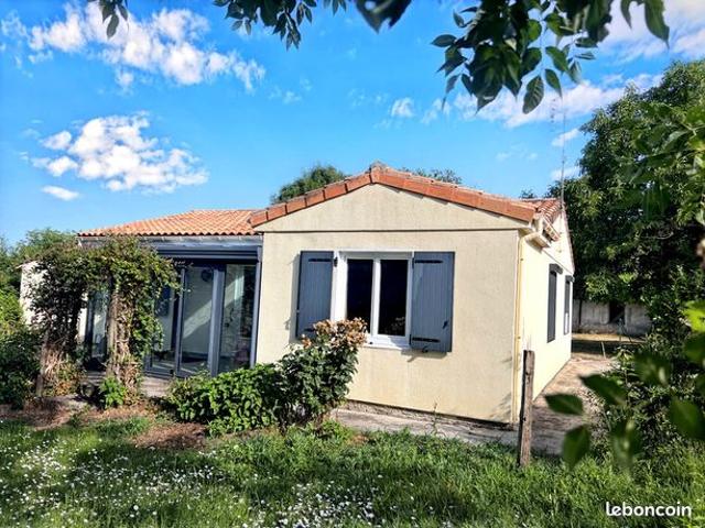 Maison vente à Poitiers, Saint-sauvant