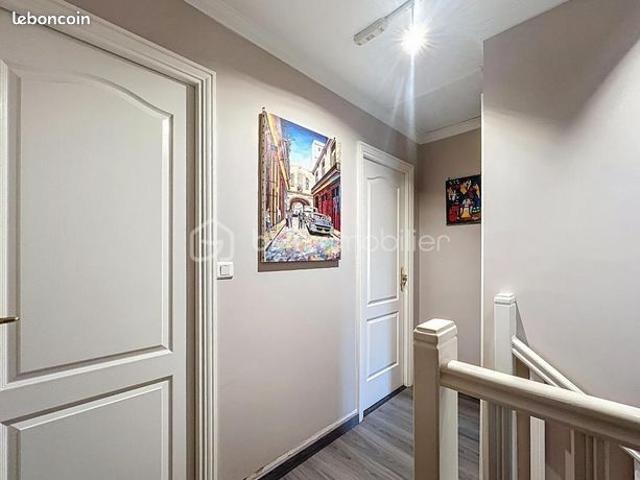 Maison vente à Melun, Combs-la-ville