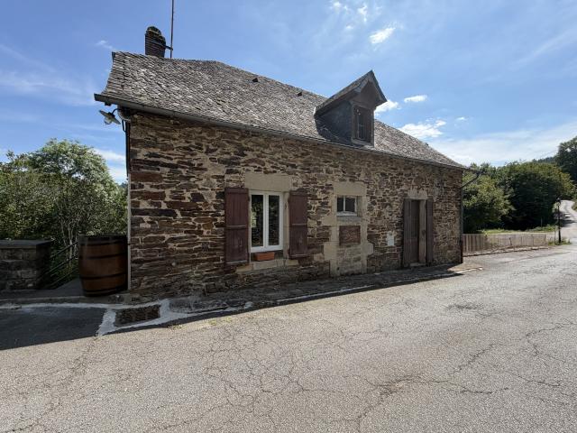 Maison vente à Tulle, Bar