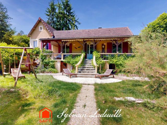 Maison vente à Sarlat-la-Canéda, Les Eyzies-de-tayac-sireuil