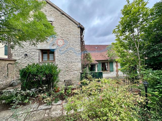 Maison vente à Sainte-Geneviève-lès-Gasny, Eure