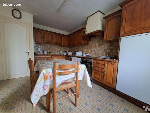 Maison vente à Bressuire, Argenton-château
