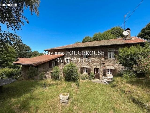 Maison vente à Ambert, Saint-anthème