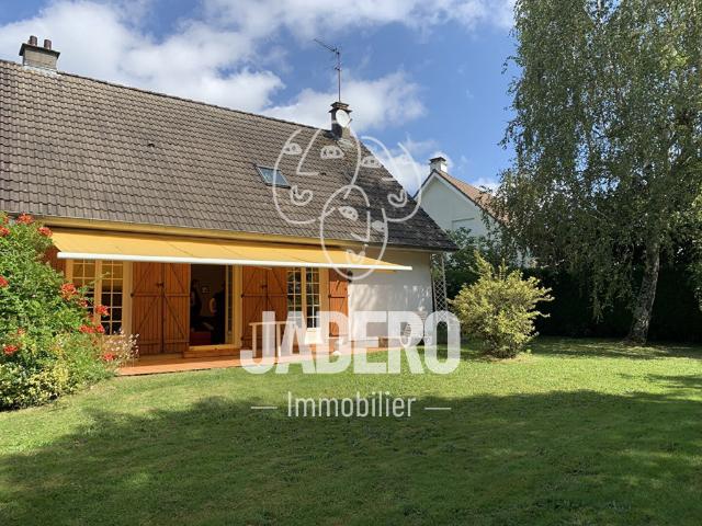 Maison vente à Rouen, Le Mesnil-esnard