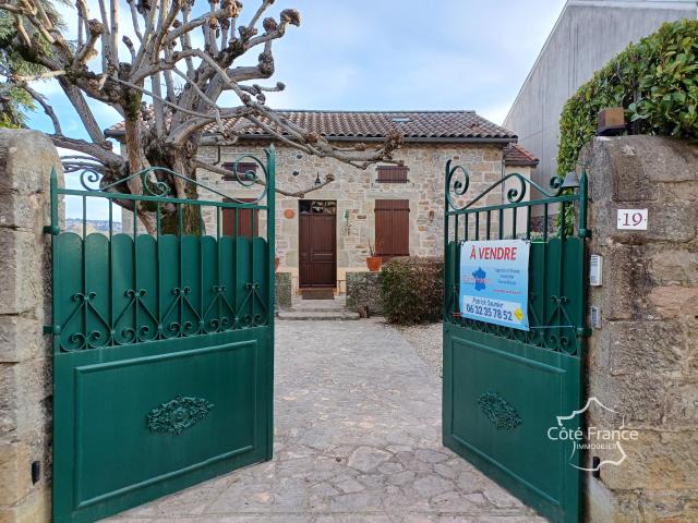 Maison vente à Largentière, Saint-privat