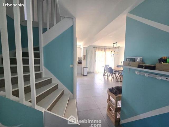 Maison vente à Évry, Lisses