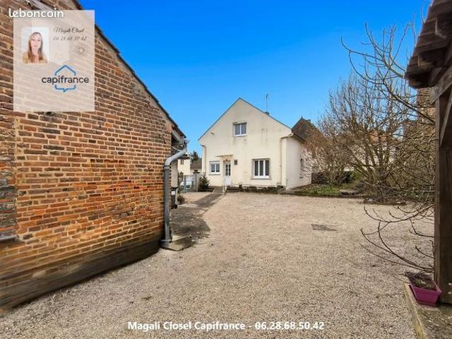 Maison vente à Louhans-Châteaurenaud, Mervans