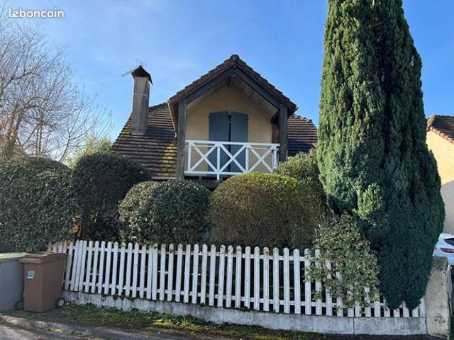Maison vente à Pau, Gelos