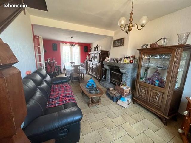 Maison vente à Châteaulin, Bretagne