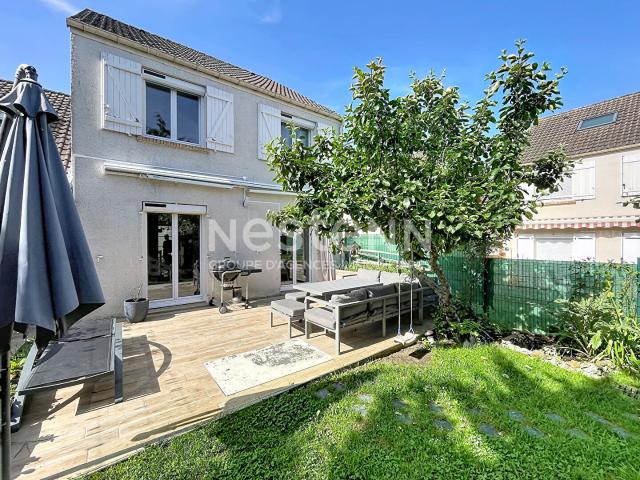 Maison vente à Versailles, Plaisir