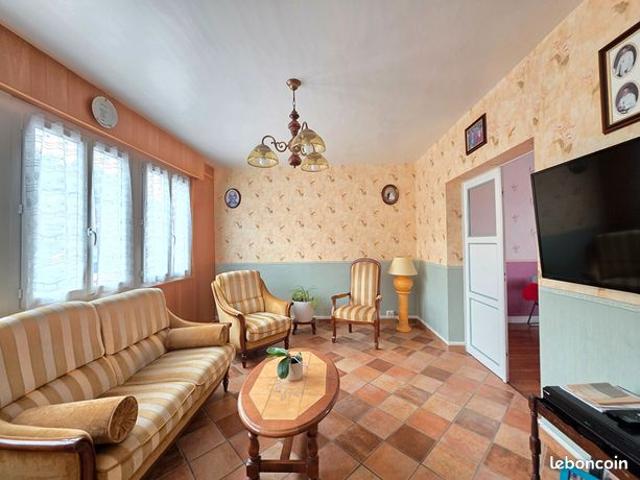 Maison vente à Bernay, Breteuil