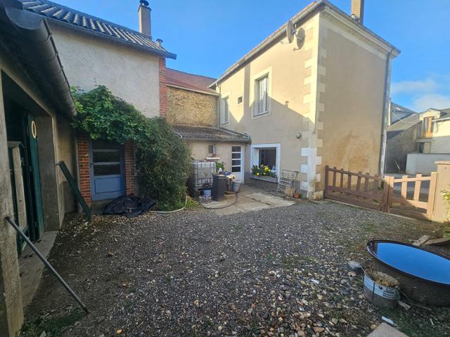 Maison vente à Château-Gontier, Argenton-notre-dame