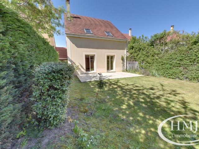 Maison vente à Évry, Lisses