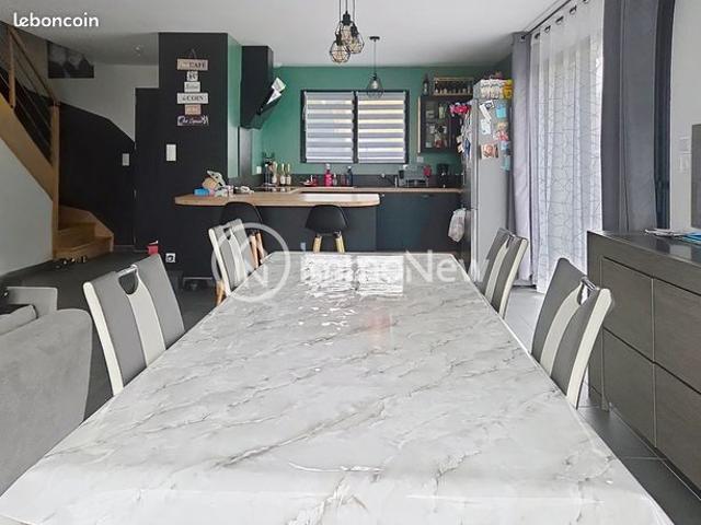 Maison vente à Le Grand-Celland, Manche