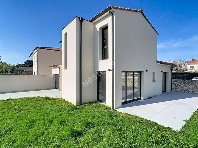 Maison vente à Nantes, Vallet