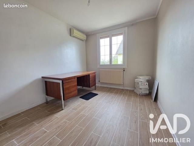 Maison vente à Clos-Fontaine, Seine-et-Marne