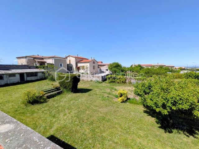 Maison vente à Le Couvent, Sécheras
