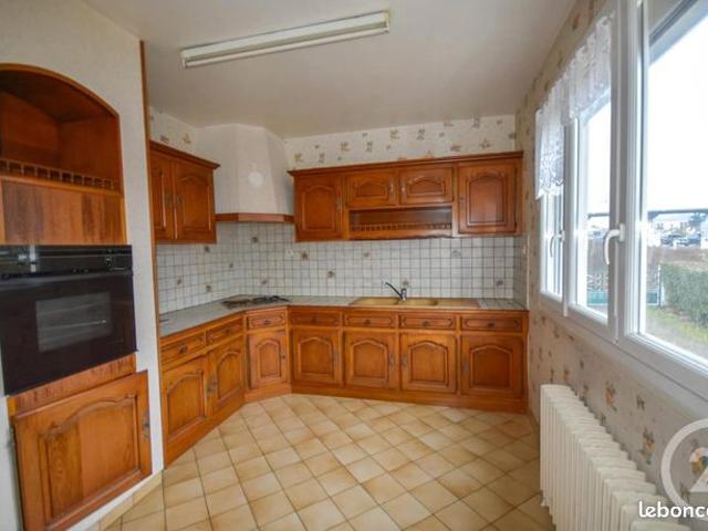 Maison vente à Brioude, Sainte-florine