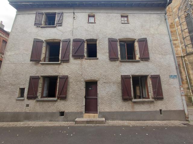 Maison vente à Clermont-Ferrand, Vic-le-comte