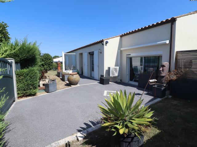 Maison vente à Saintes, Semussac