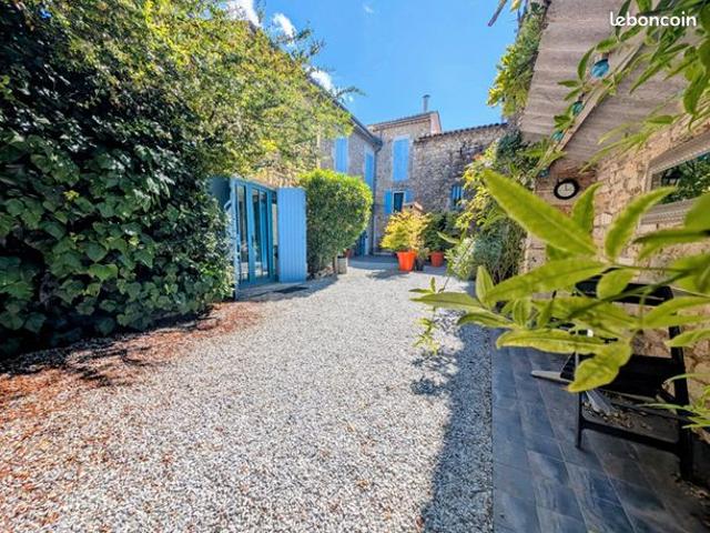 Maison vente à Nîmes, Goudargues