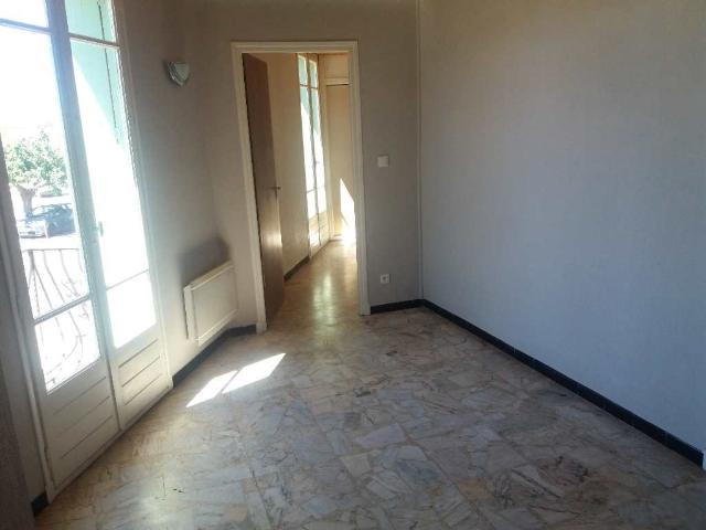 Maison vente à Perpignan, Baho