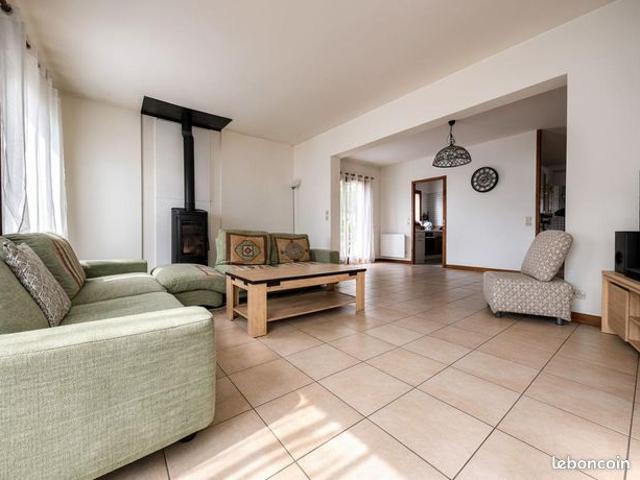 Maison vente à Lesparre-Médoc, Saint-vivien-de-médoc