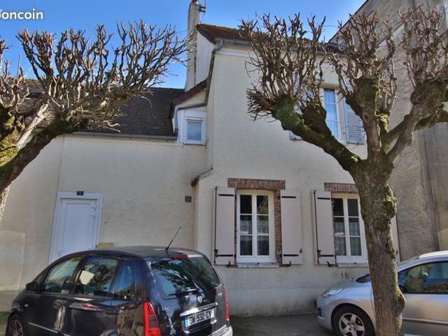 Maison vente à Sens, Villeneuve-la-guyard