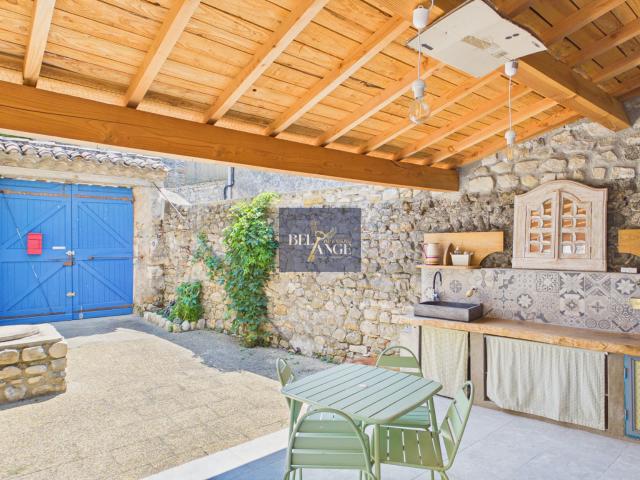 Maison vente à Les Mazes, Vallon-Pont-d'Arc