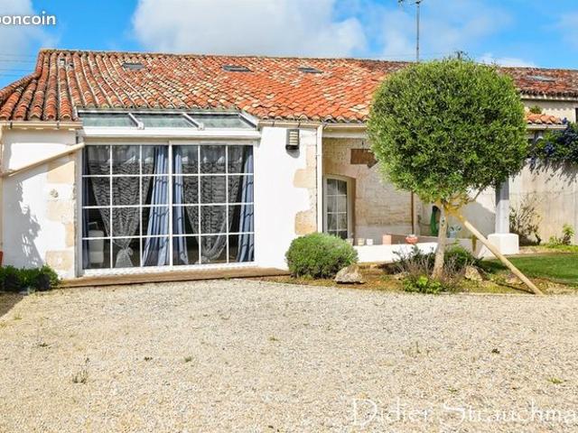 Maison vente à Rochefort, Aigrefeuille-d'aunis