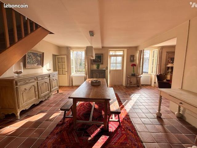 Maison vente à Fontainebleau, Dormelles