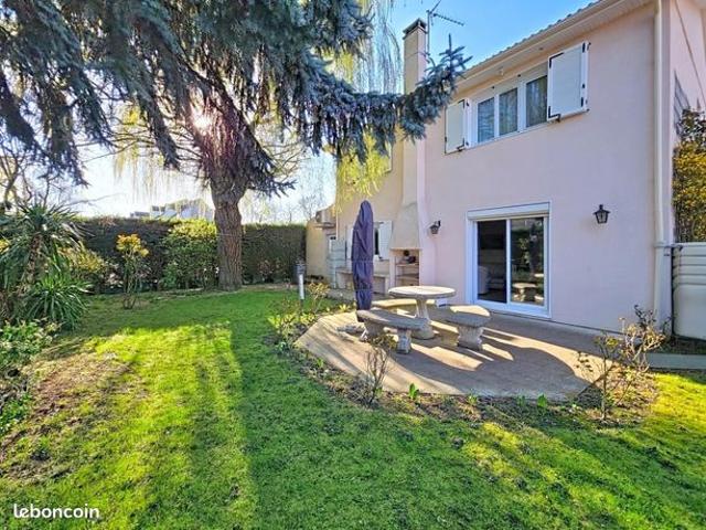 Maison vente à Palaiseau, Le Plessis-pâté