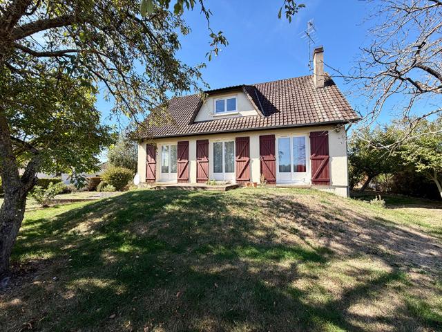 Maison vente à Sylvains-les-Moulins, Sylvains-Lès-Moulins