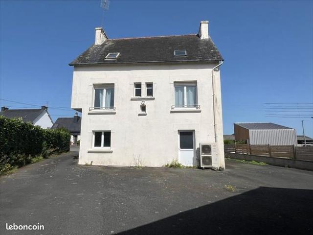 Maison vente à Guingamp, Bretagne