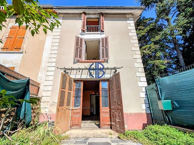 Maison vente à Vienne, Saint-etienne-de-saint-geoirs