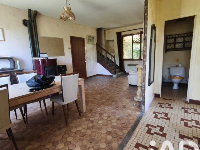 Maison vente à Avallon, Girolles