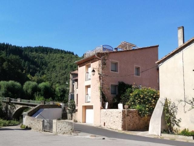 Maison vente à Les Bains d'Avène, Avène