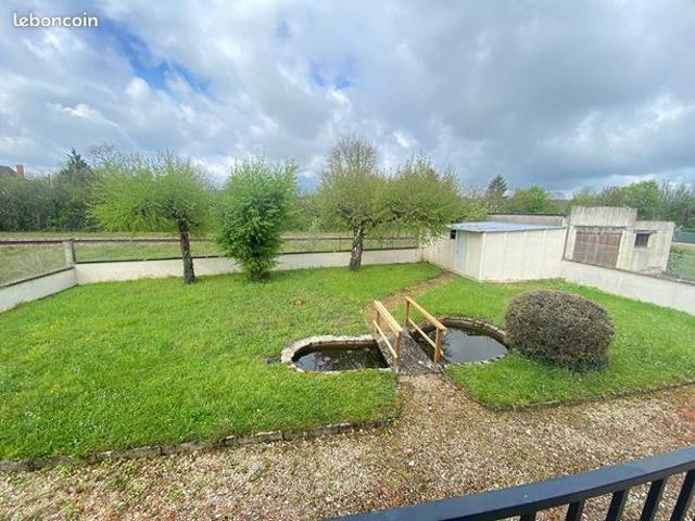 Maison vente à Auxerre, Champs-sur-yonne