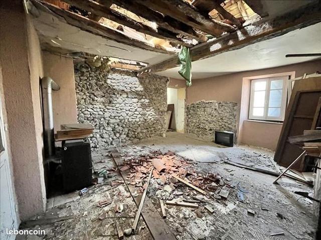 Maison vente à Bernay, Caumont