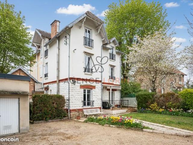 Maison vente à Saint-Germain-en-Laye, Le Vésinet
