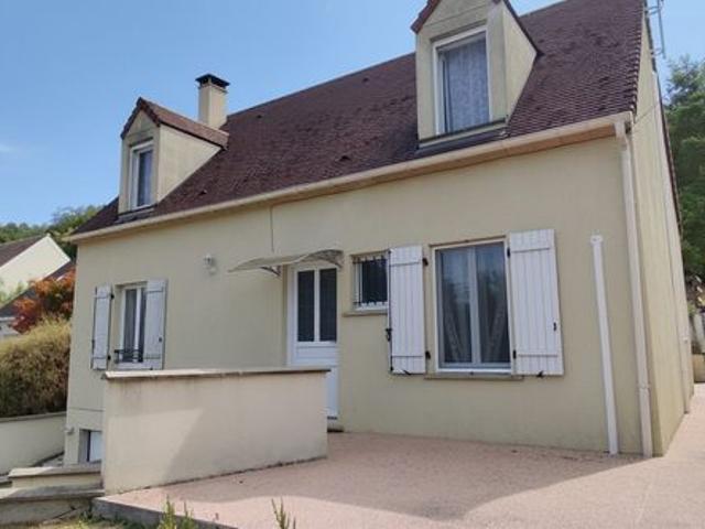 Maison vente à Fontainebleau, Dormelles