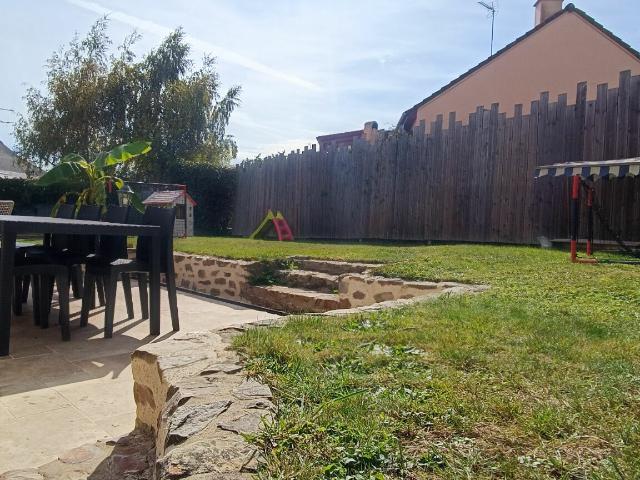 Maison vente à France métropolitaine, Montigné-le-brillant