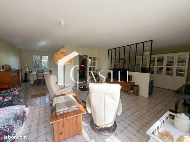 Maison vente à Saint-Germain-en-Laye, Les Alluets-le-roi